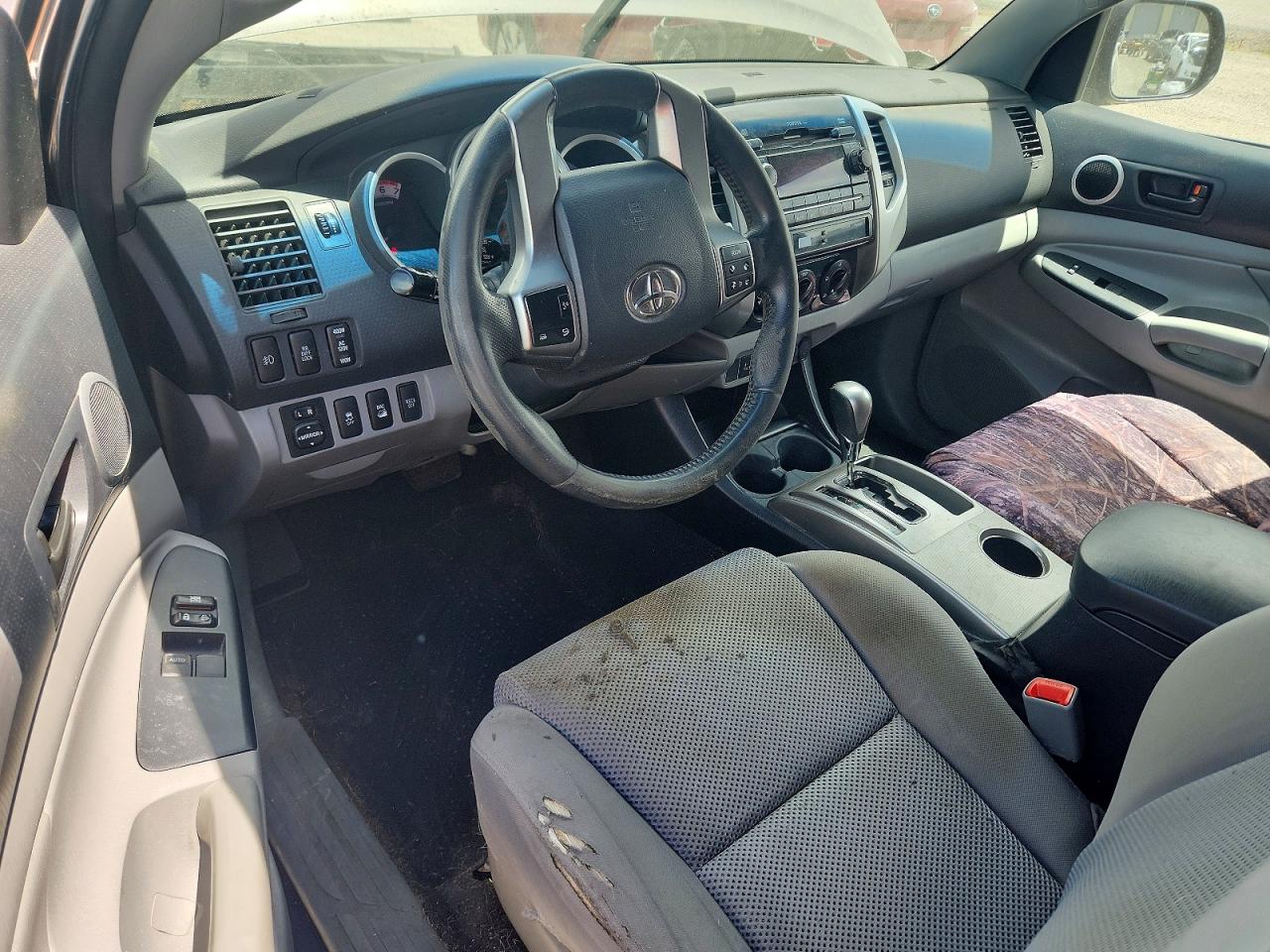 2012 TOYOTA TACOMA