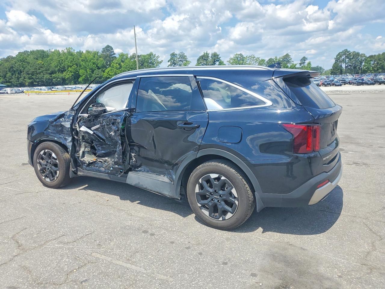 2025 KIA SORENTO