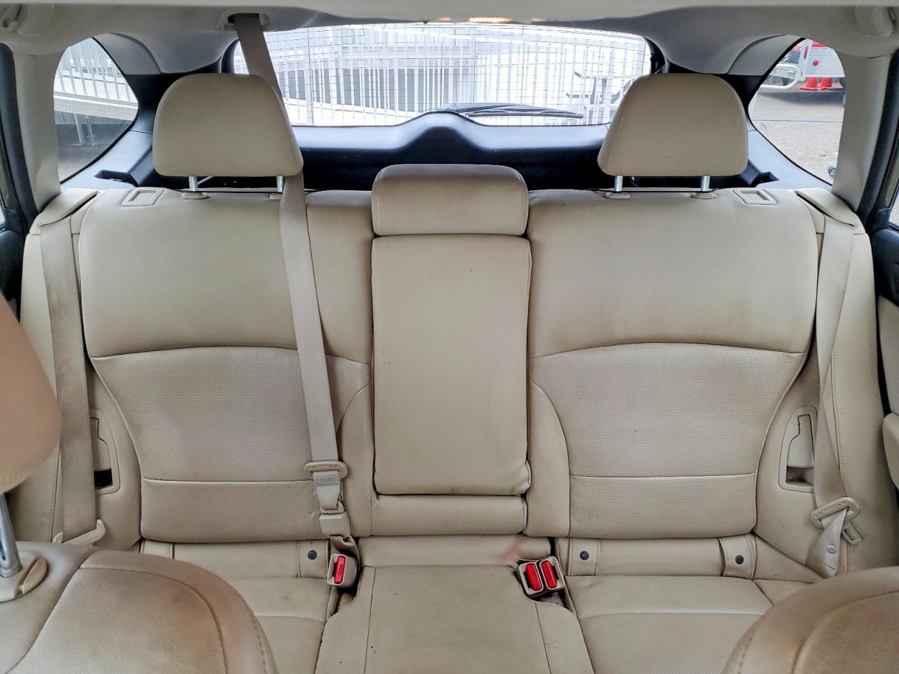 2015 SUBARU OUTBACK