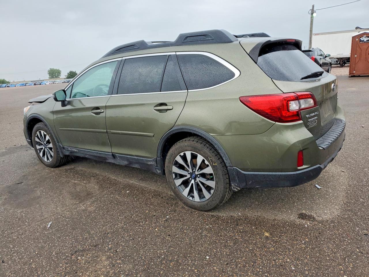 2015 SUBARU OUTBACK