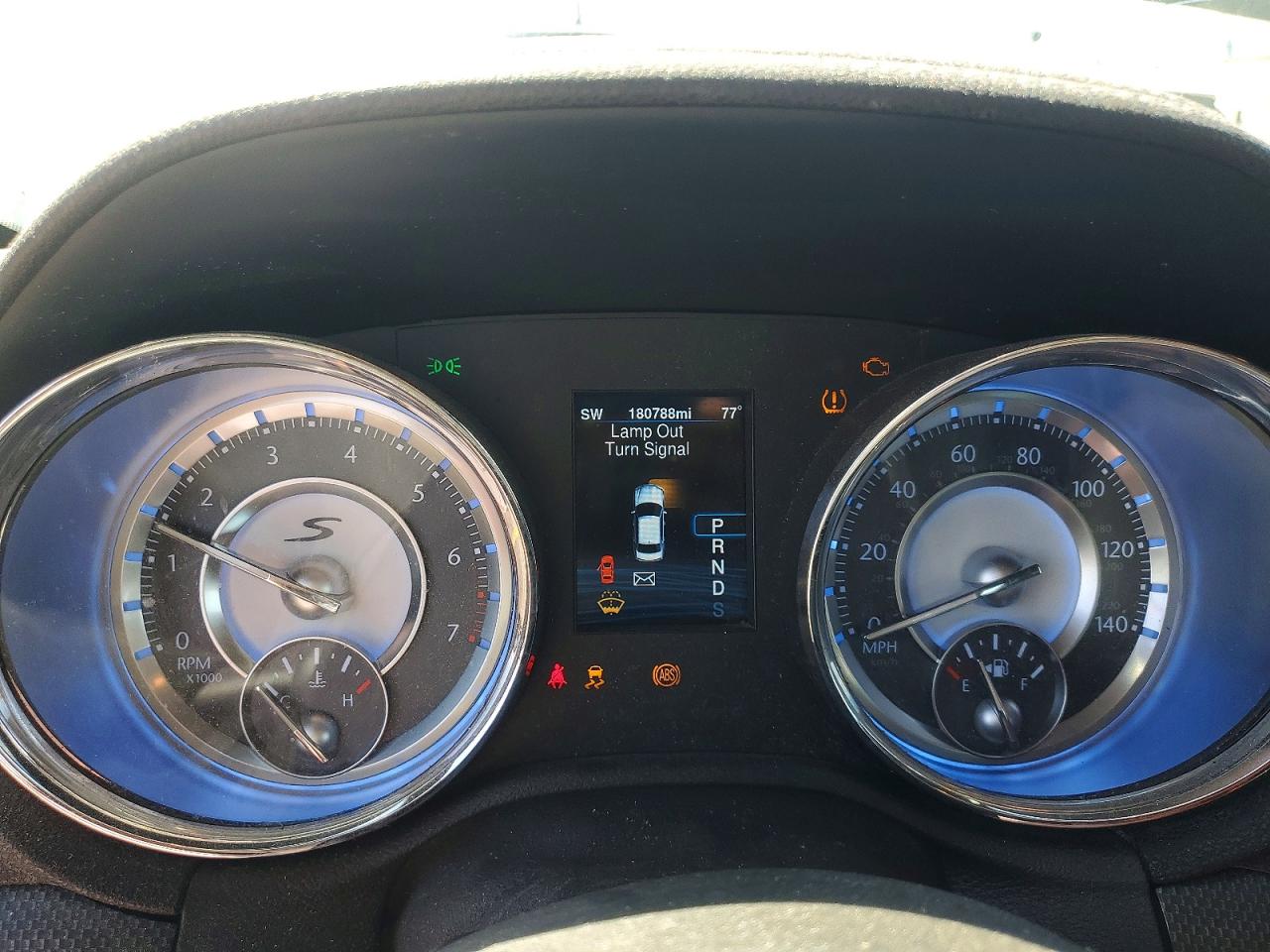 2014 CHRYSLER 300