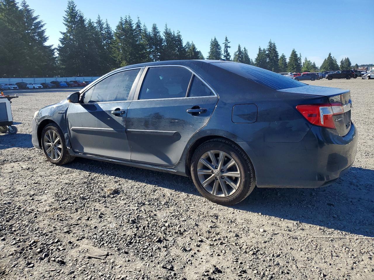 2013 TOYOTA CAMRY SOLA