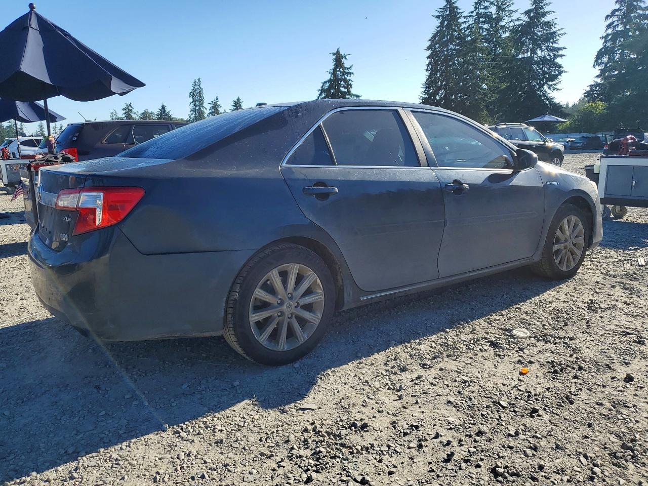 2013 TOYOTA CAMRY SOLA