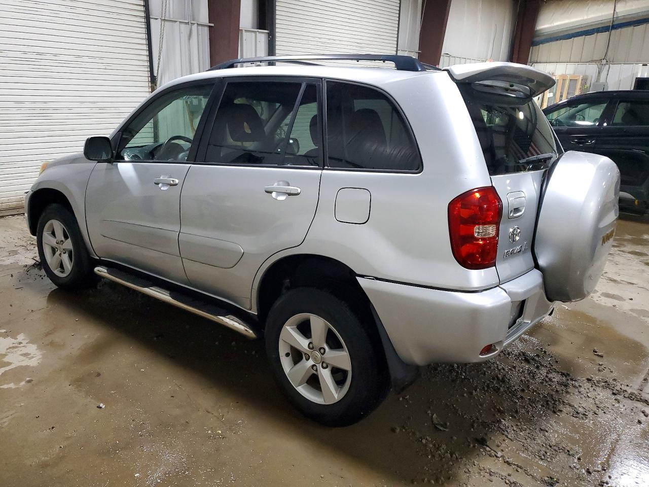 2005 TOYOTA RAV4