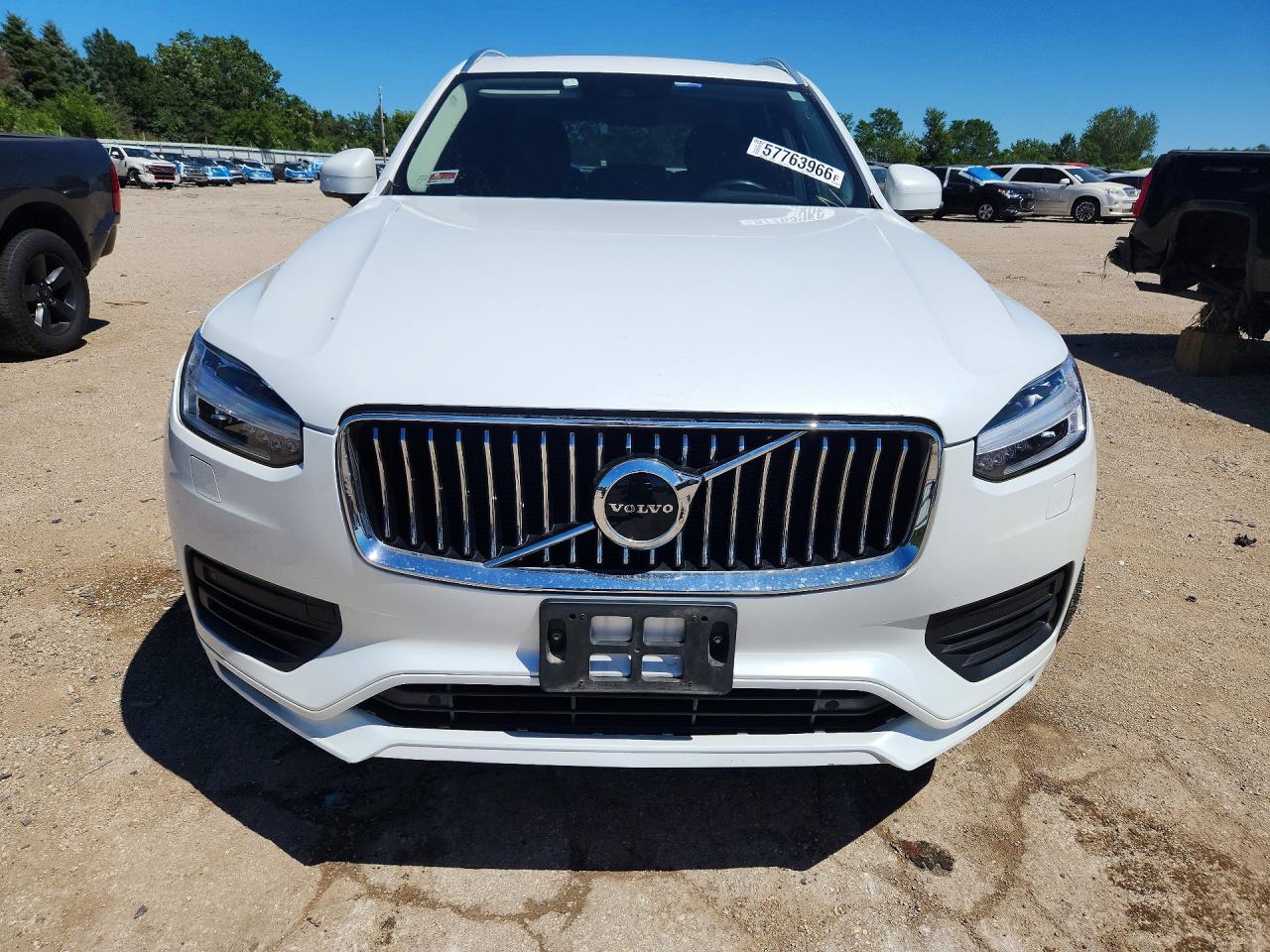 2021 VOLVO XC90