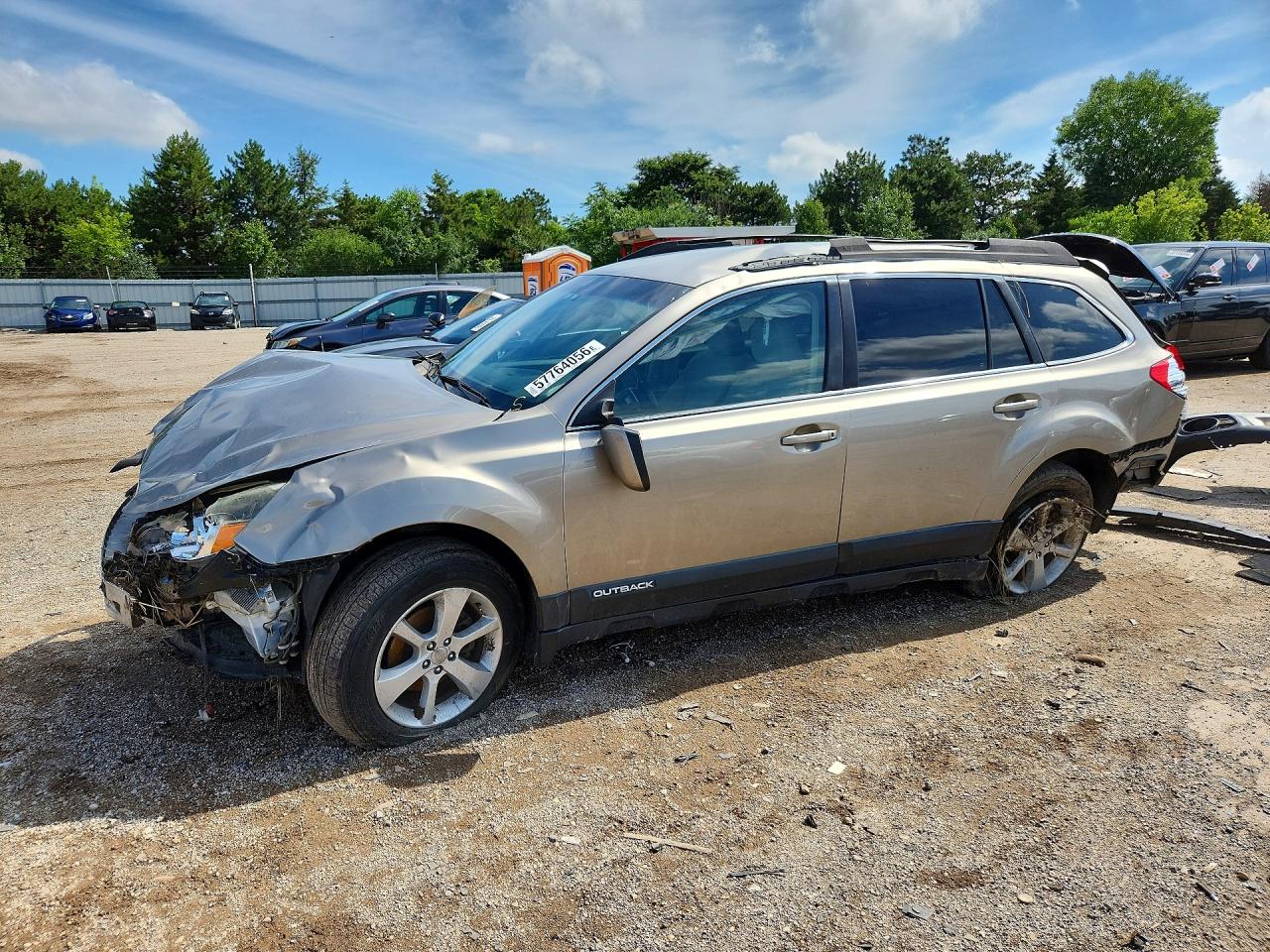 2014 SUBARU OUTBACK