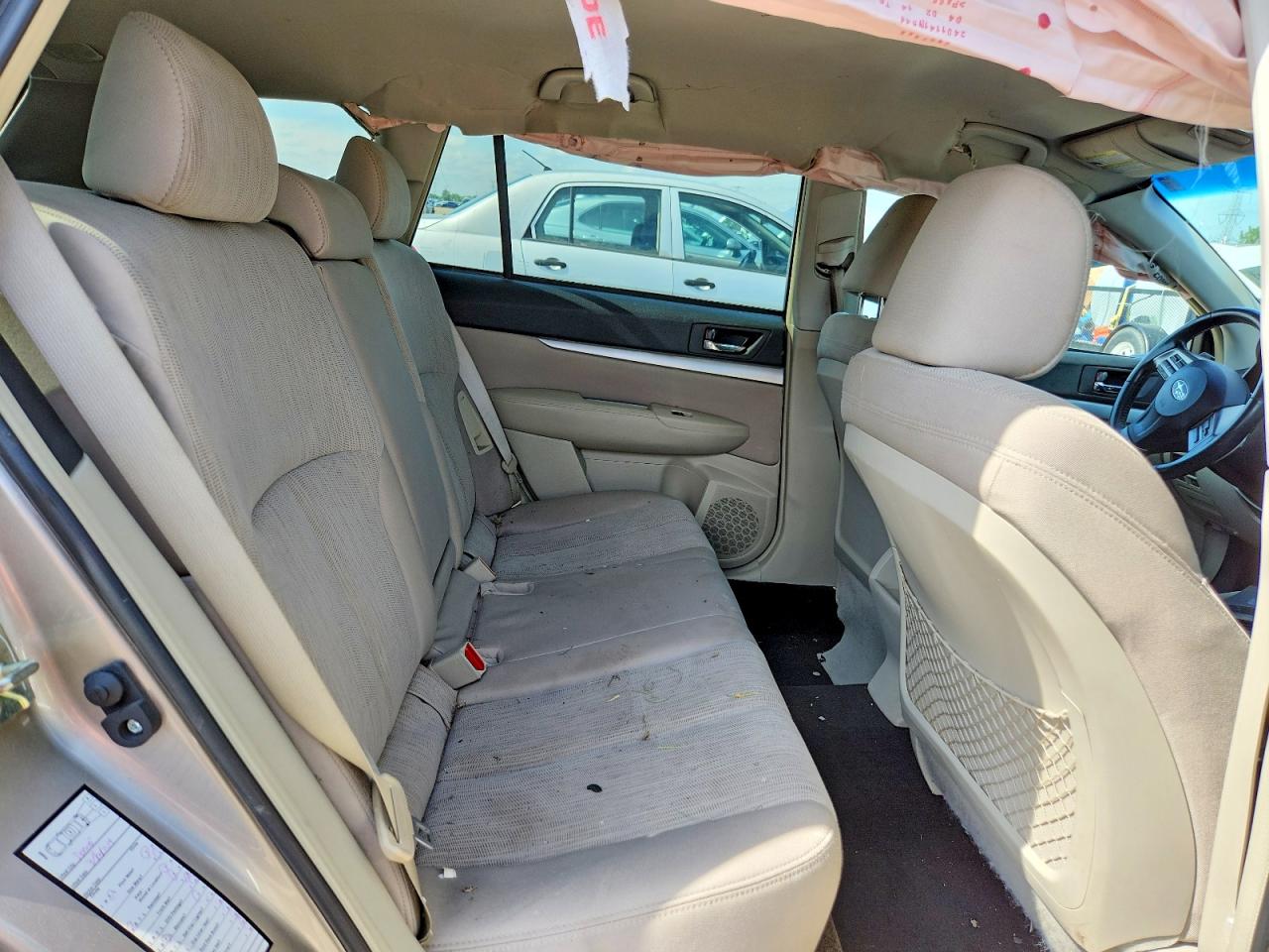 2014 SUBARU OUTBACK