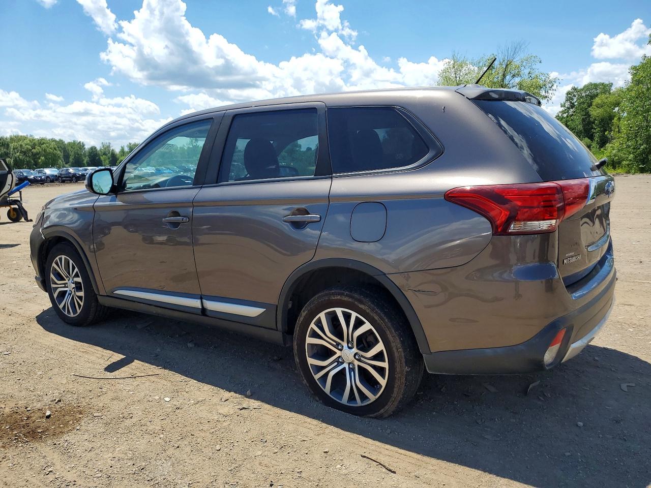 2016 MITSUBISHI OUTLANDER