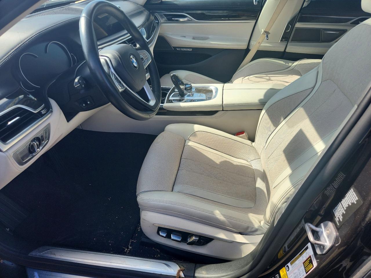 2016 BMW 7 SERIES