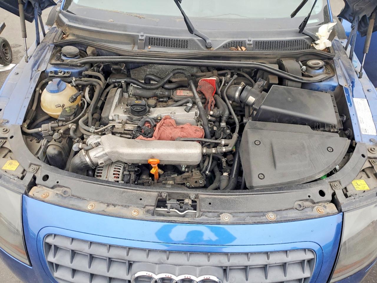 2004 AUDI TT