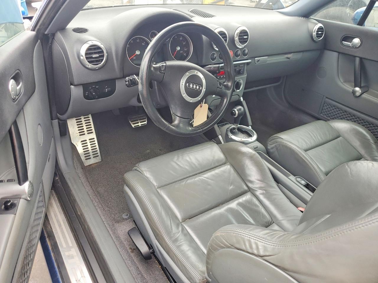 2004 AUDI TT