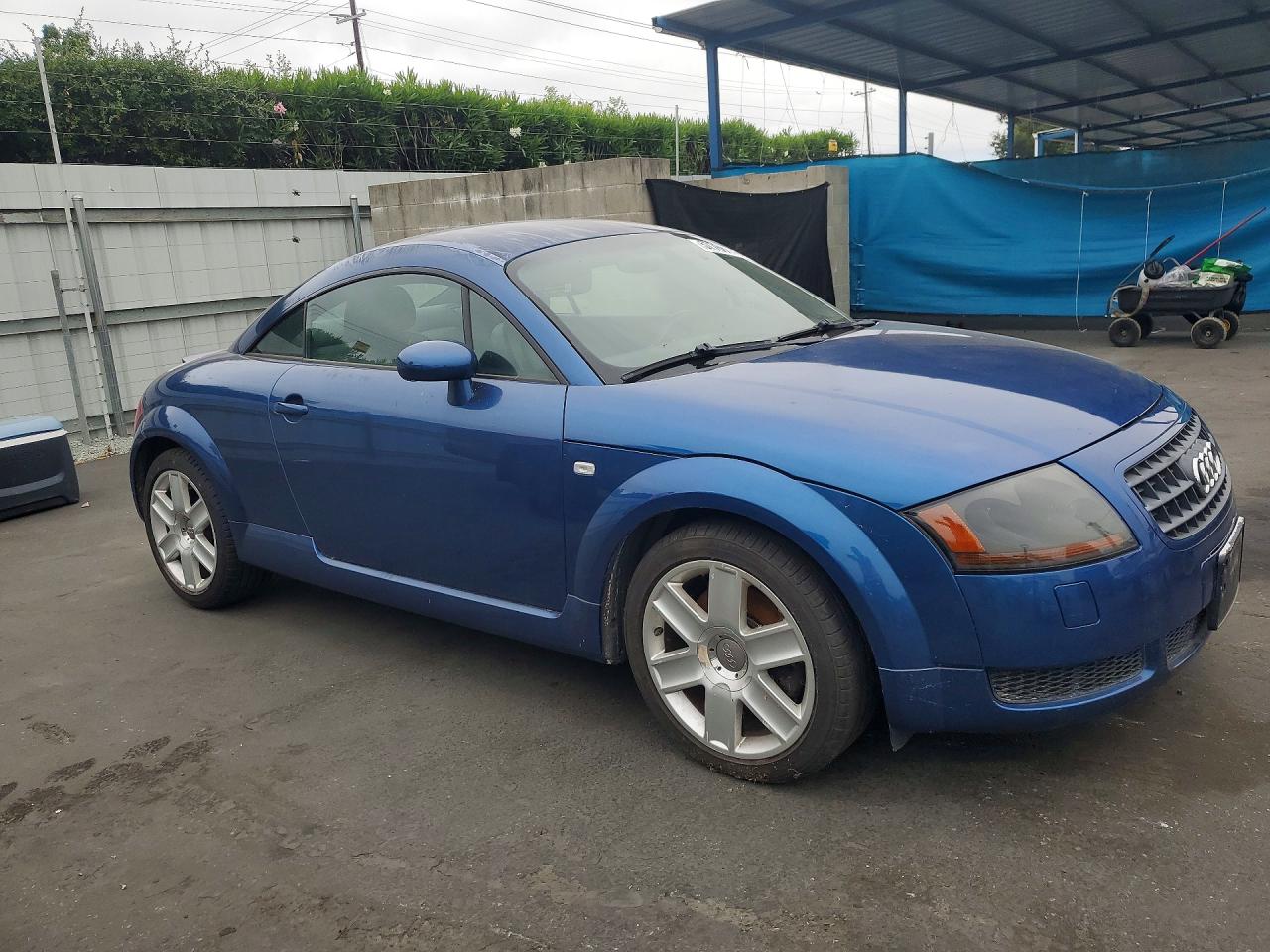 2004 AUDI TT