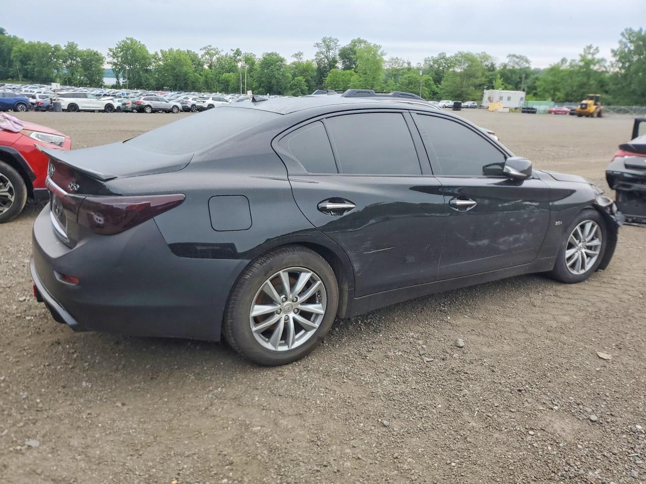 2016 INFINITI Q50