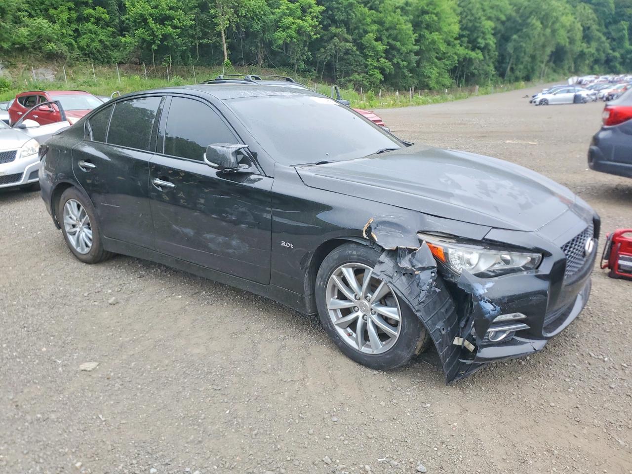 2016 INFINITI Q50