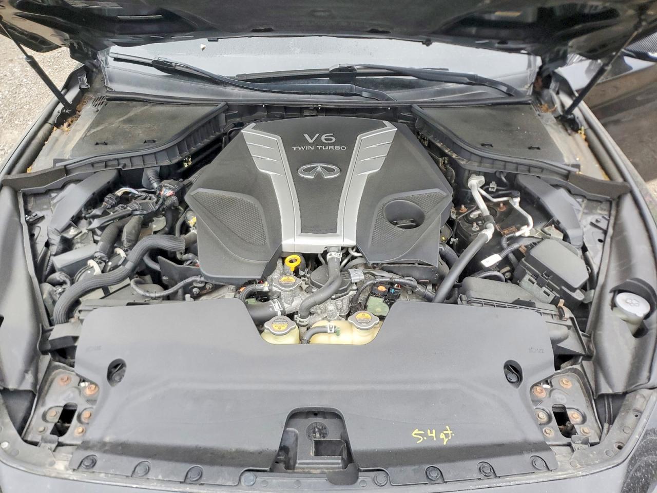 2016 INFINITI Q50