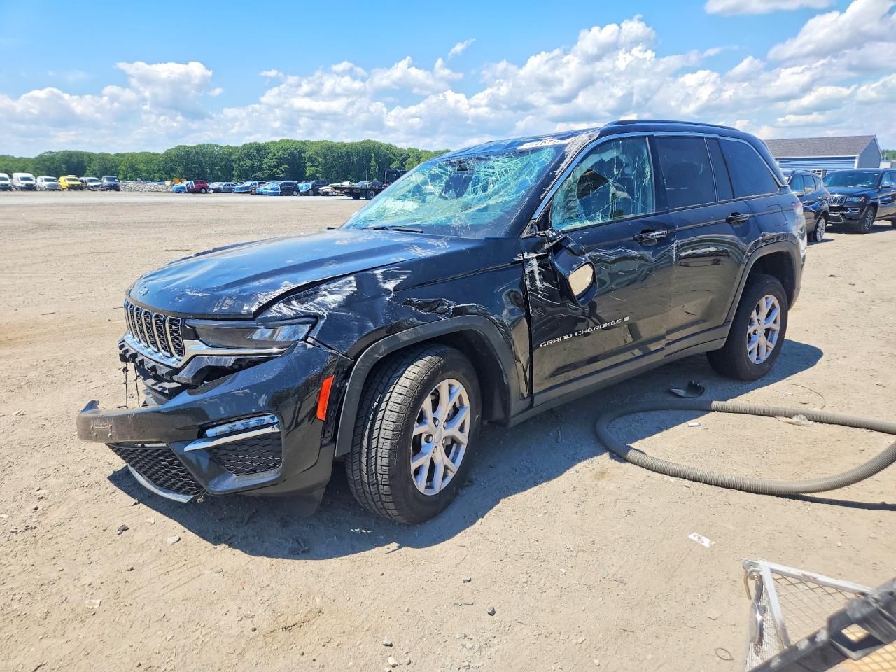 2022 JEEP CHEROKEE