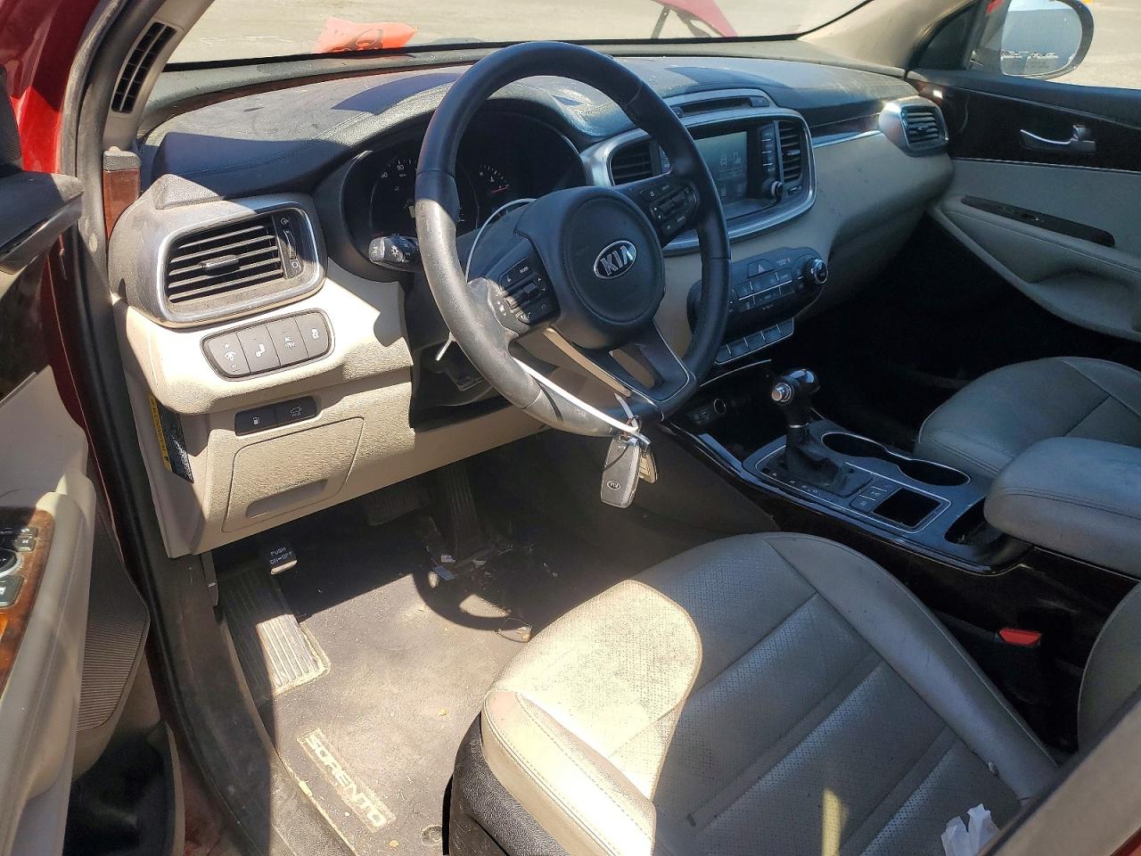 2017 KIA SORENTO