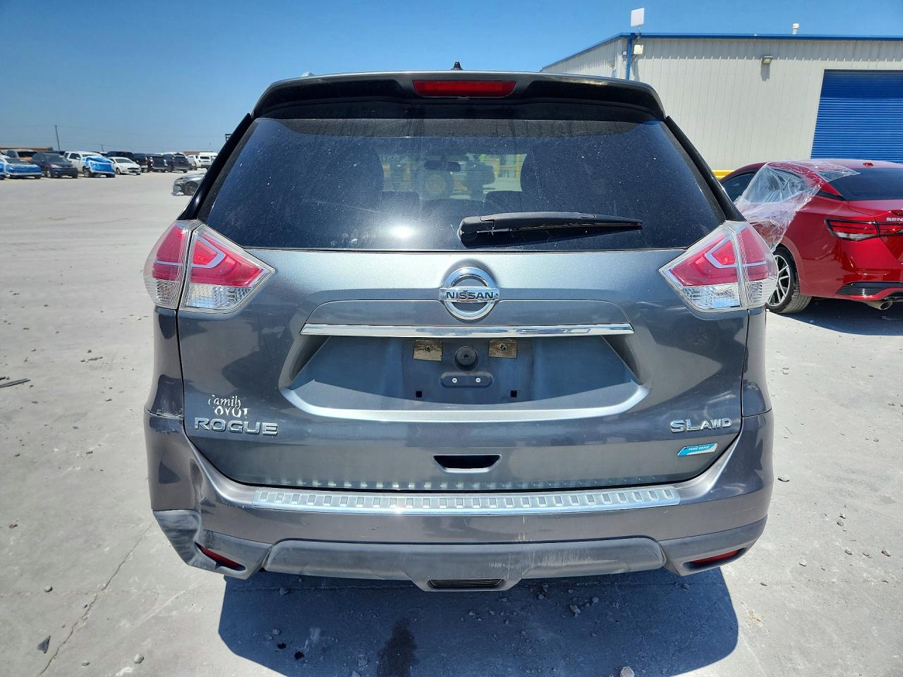 2014 NISSAN ROGUE