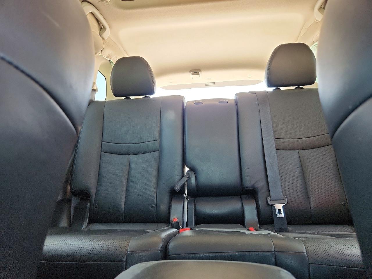 2014 NISSAN ROGUE
