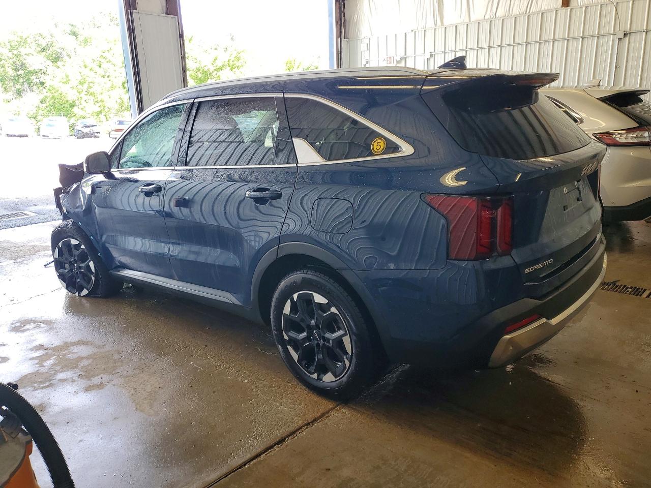 2024 KIA SORENTO