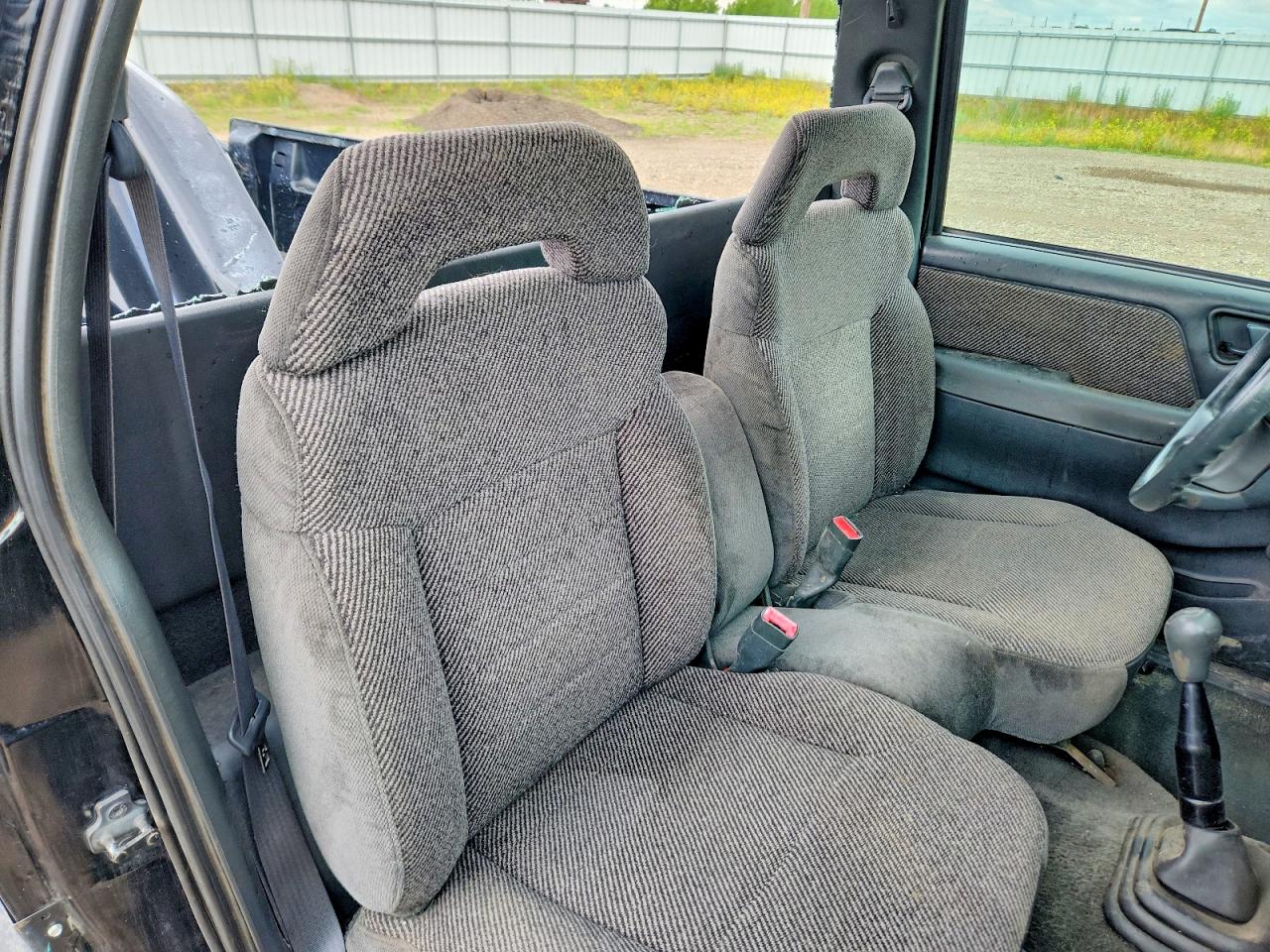 1997 CHEVROLET S10