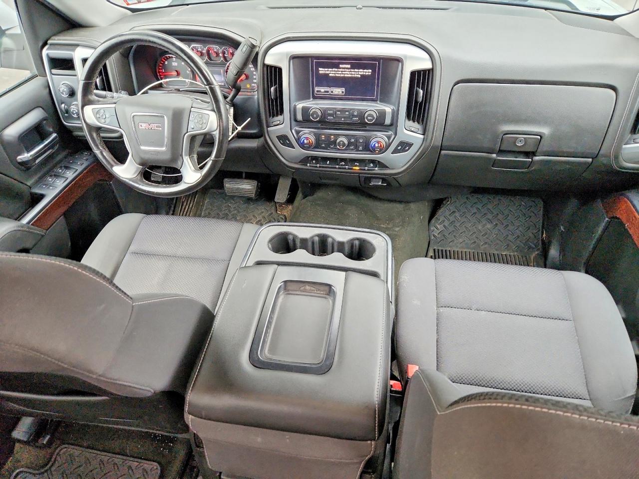 2015 GMC SIERRA