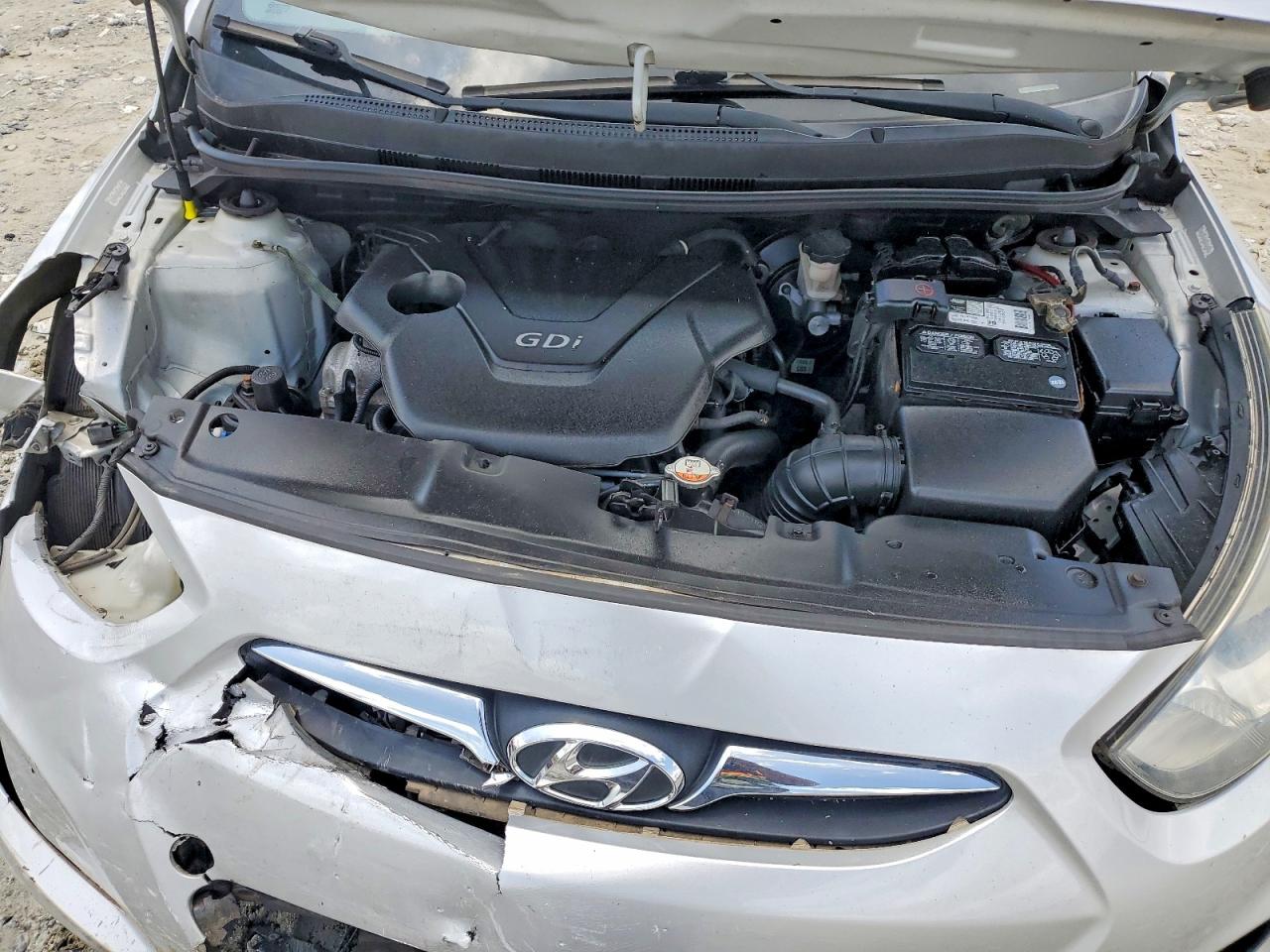 2012 HYUNDAI ACCENT