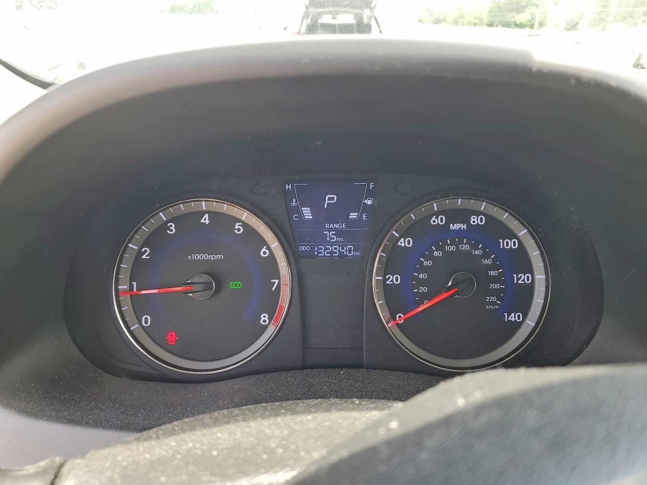 2012 HYUNDAI ACCENT