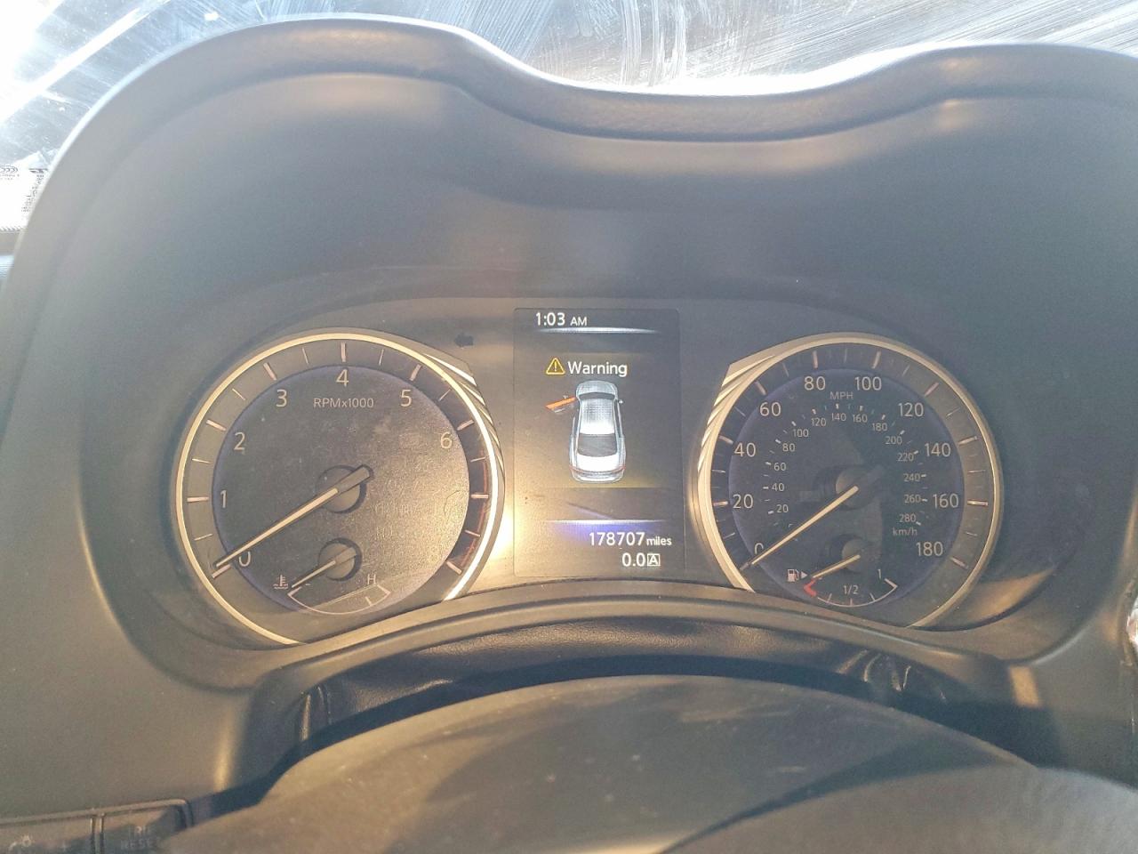 2016 INFINITI Q50
