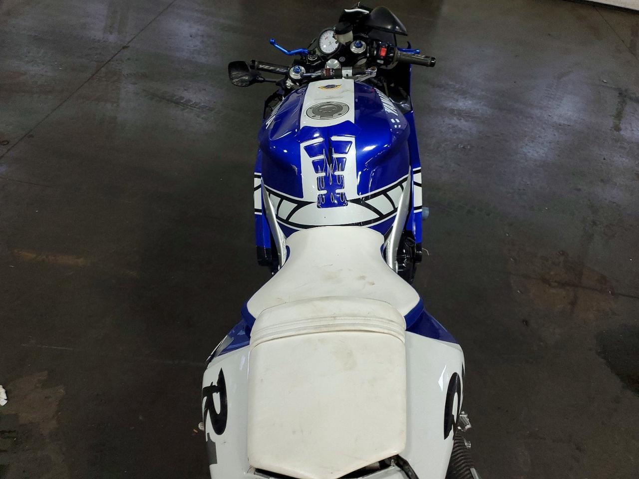2001 YAMAHA YZF1000
