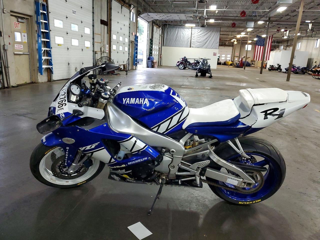 2001 YAMAHA YZF1000