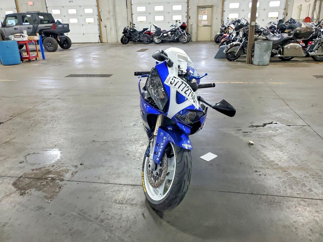 2001 YAMAHA YZF1000