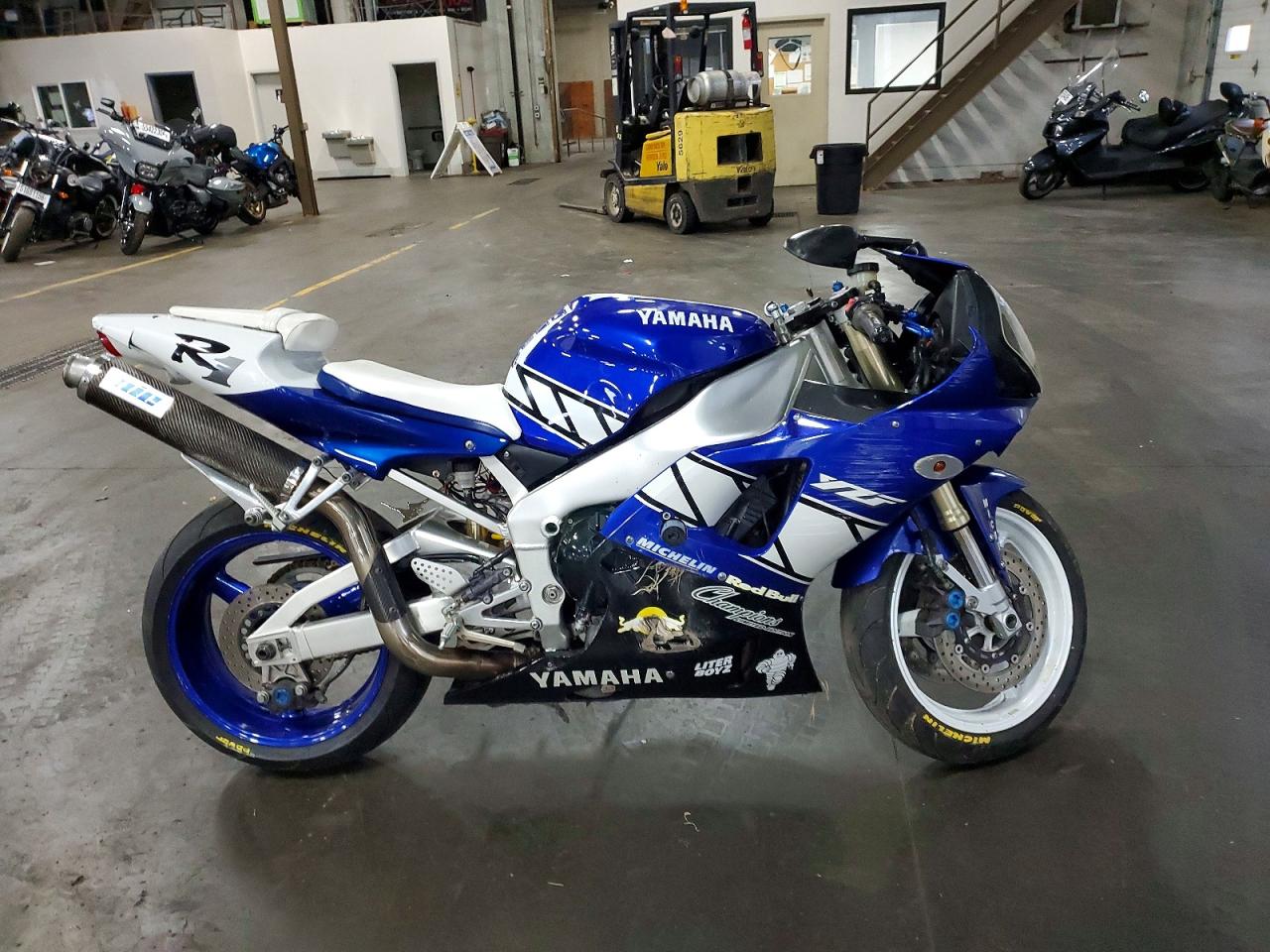 2001 YAMAHA YZF1000