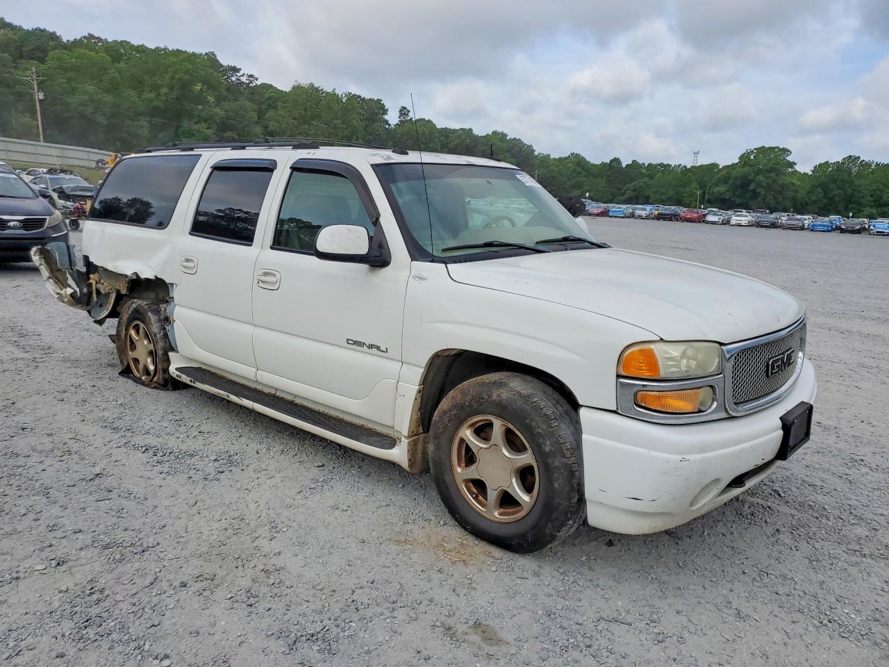 2003 GMC YUKON