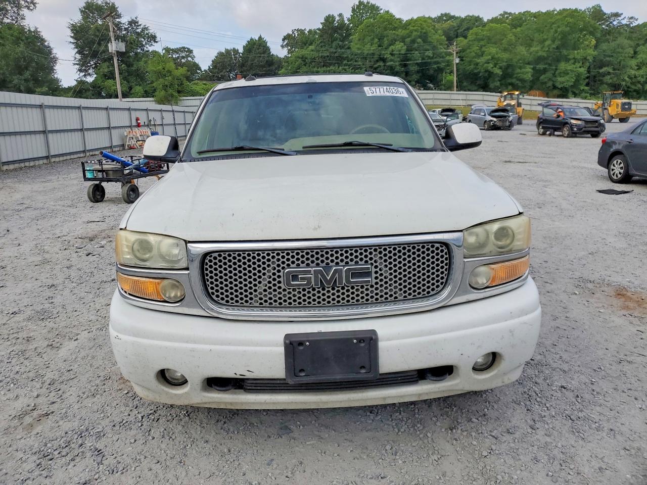 2003 GMC YUKON