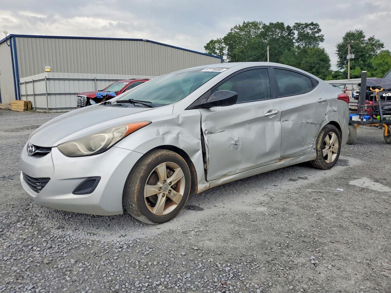 2011 HYUNDAI ELANTRA