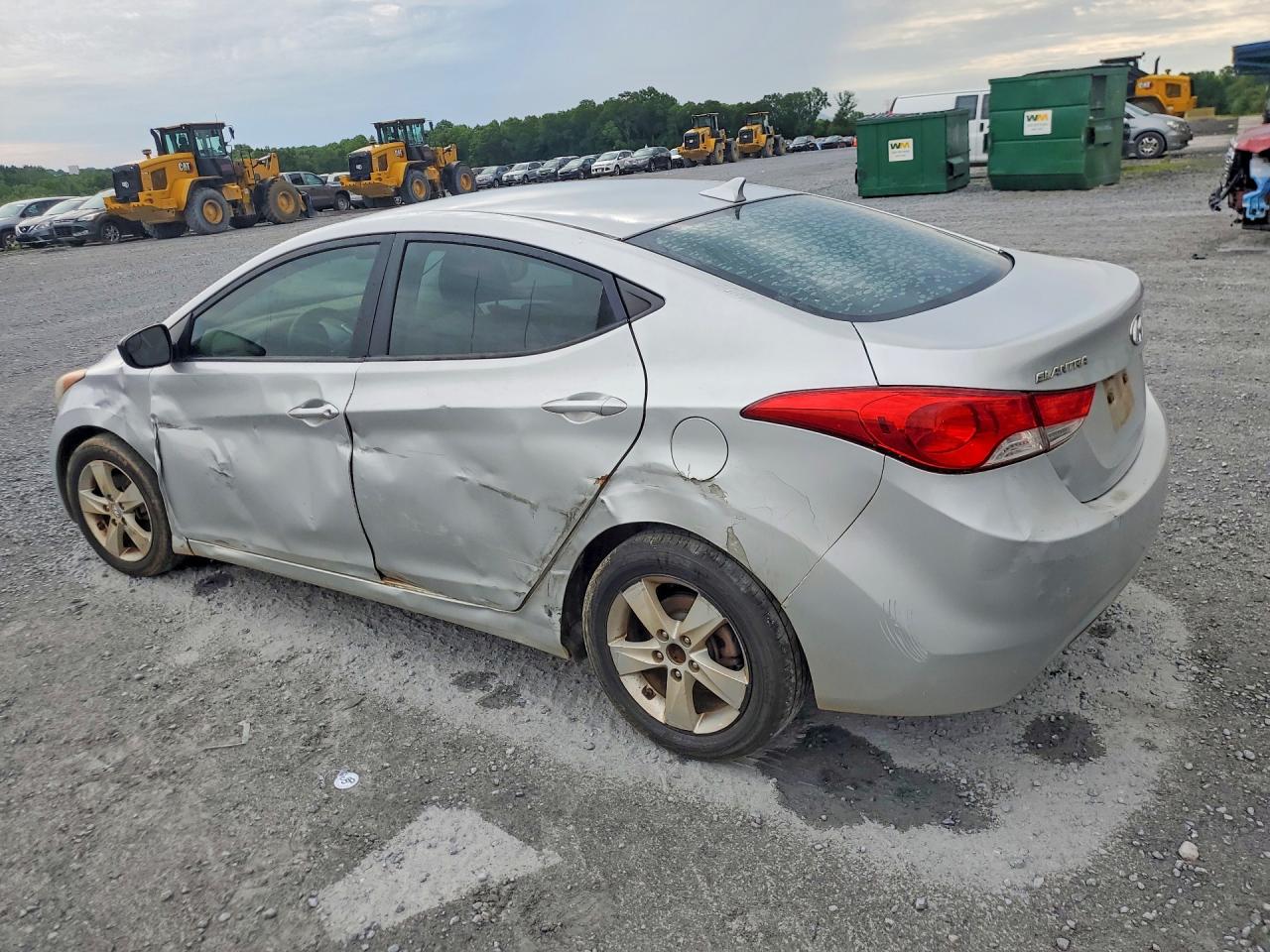 2011 HYUNDAI ELANTRA