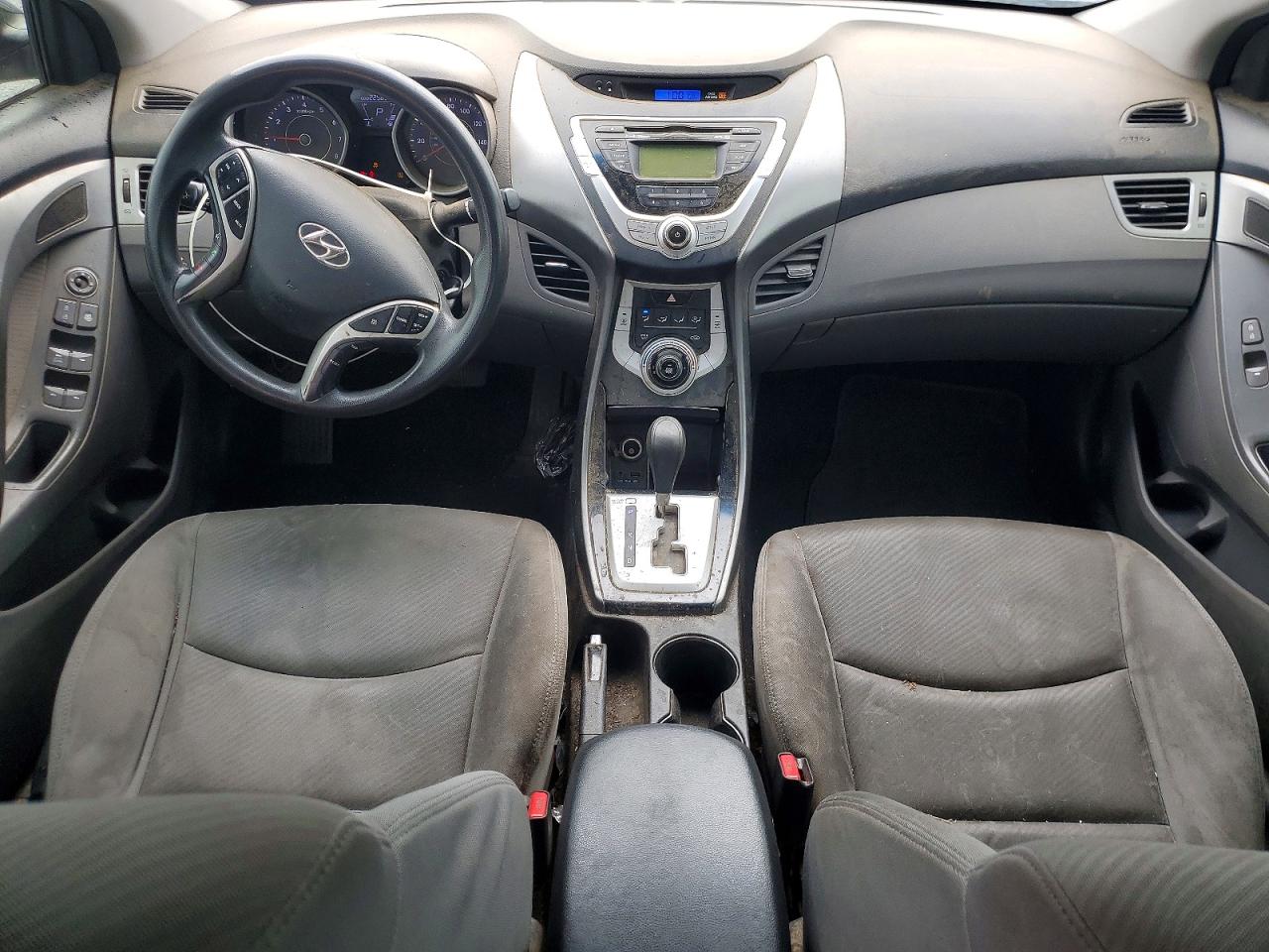 2011 HYUNDAI ELANTRA