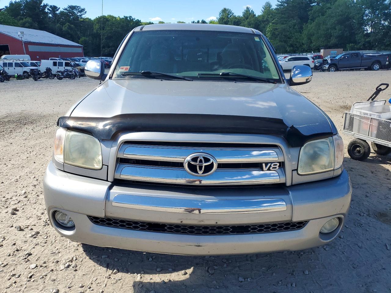 2005 TOYOTA TUNDRA