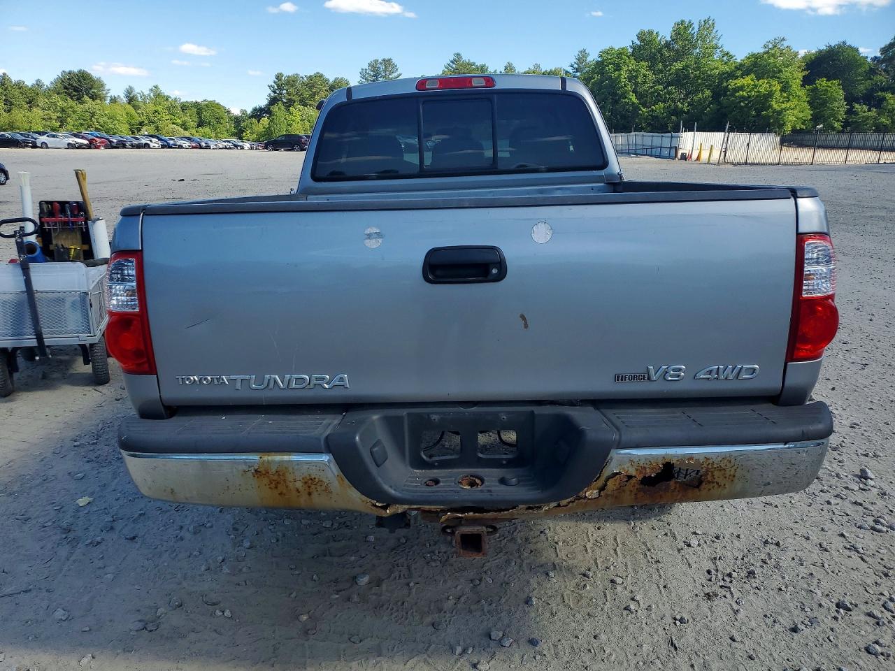 2005 TOYOTA TUNDRA