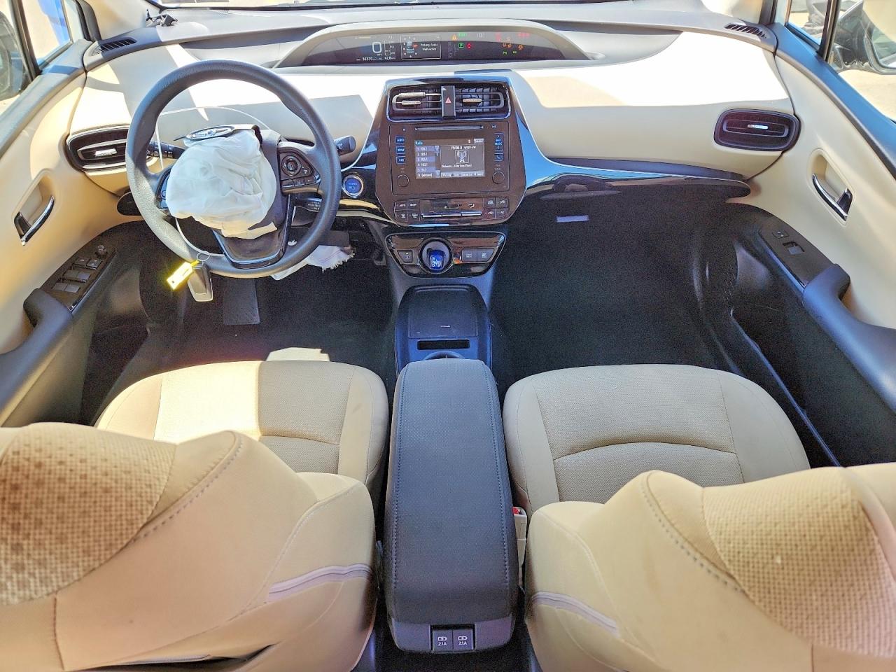 2019 TOYOTA PRIUS
