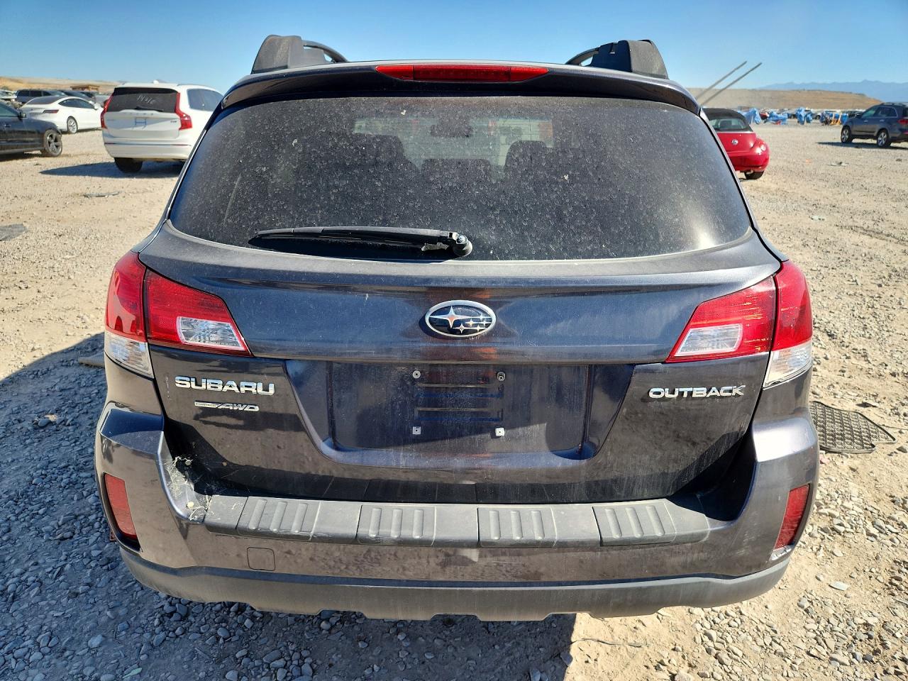 2013 SUBARU OUTBACK