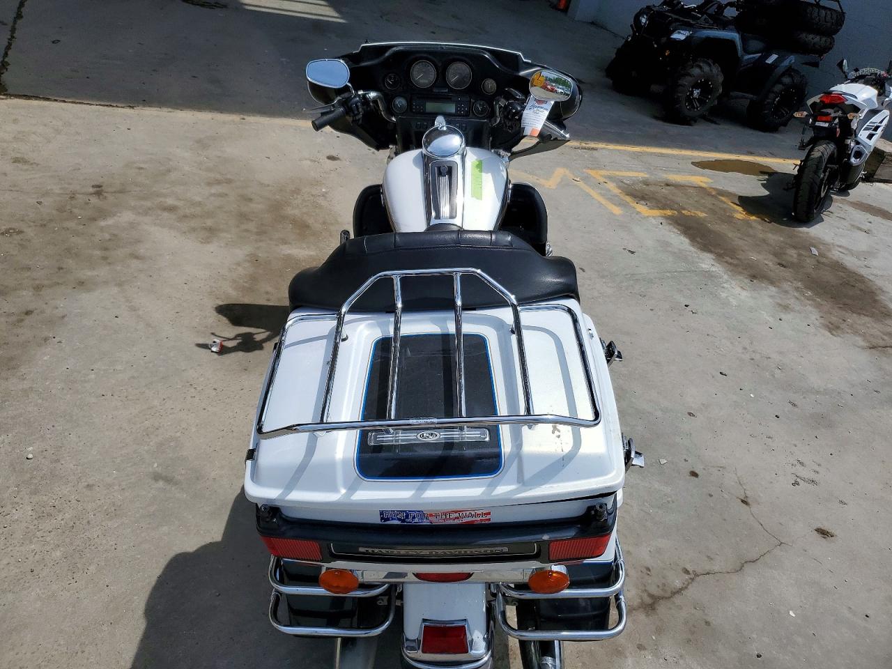 2008 HARLEY-DAVIDSON FL