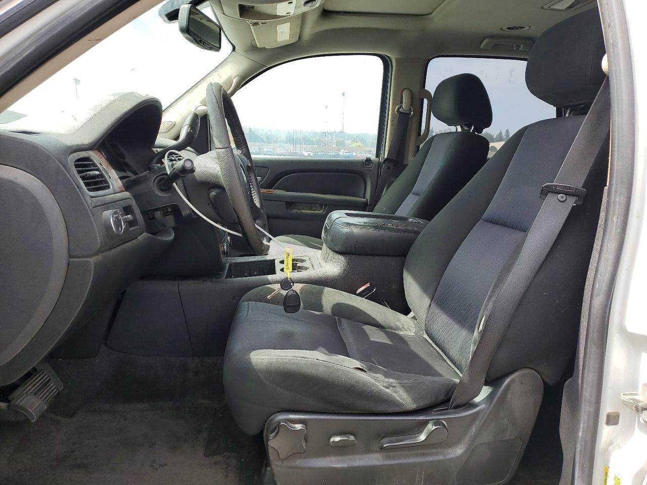 2010 CHEVROLET TAHOE