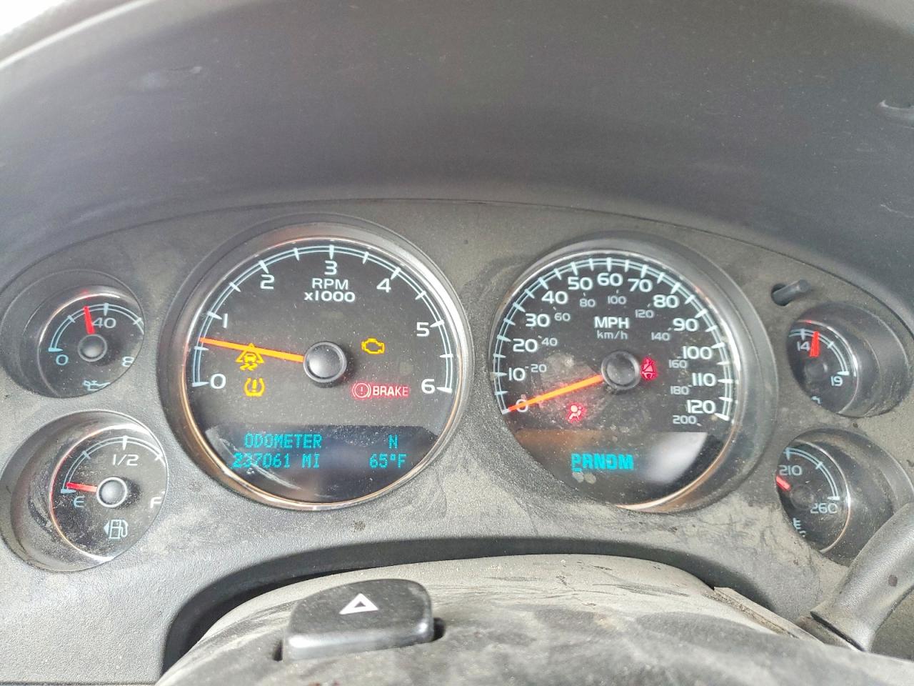 2010 CHEVROLET TAHOE