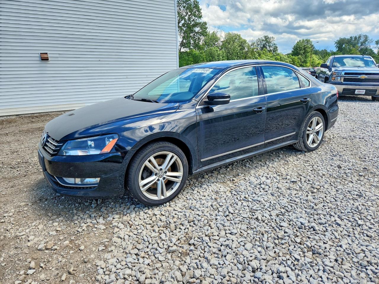2014 VOLKSWAGEN PASSAT