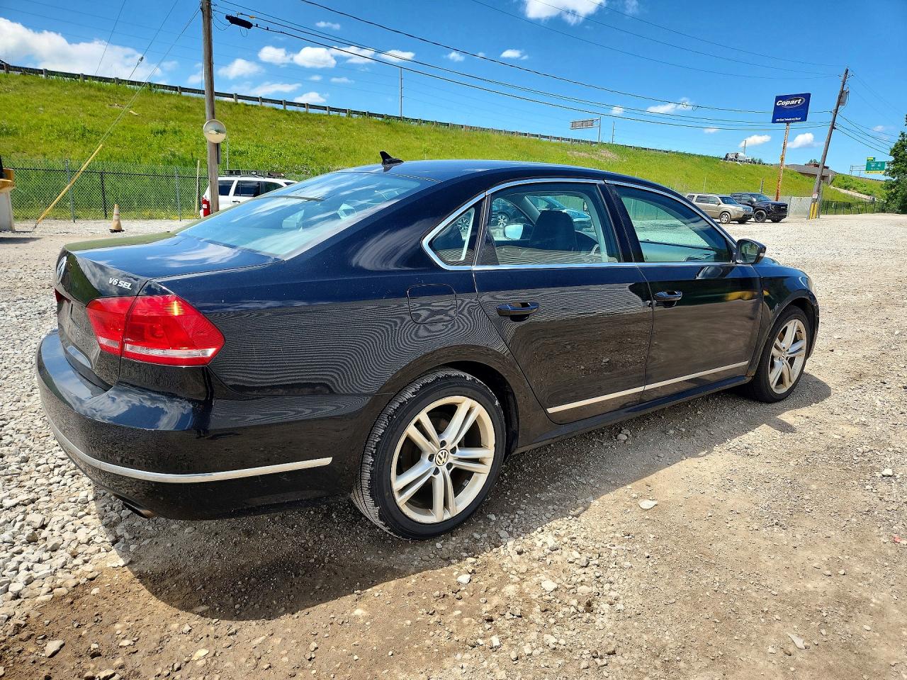 2014 VOLKSWAGEN PASSAT