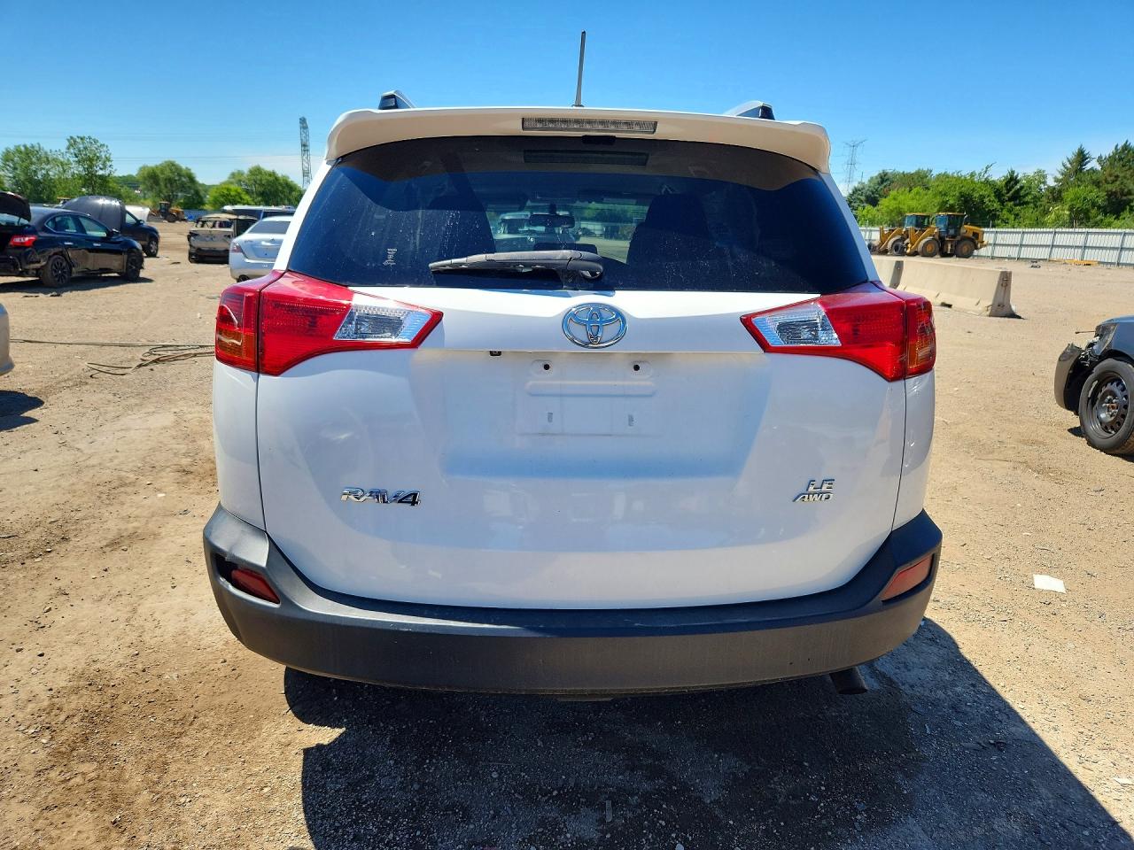 2015 TOYOTA RAV4