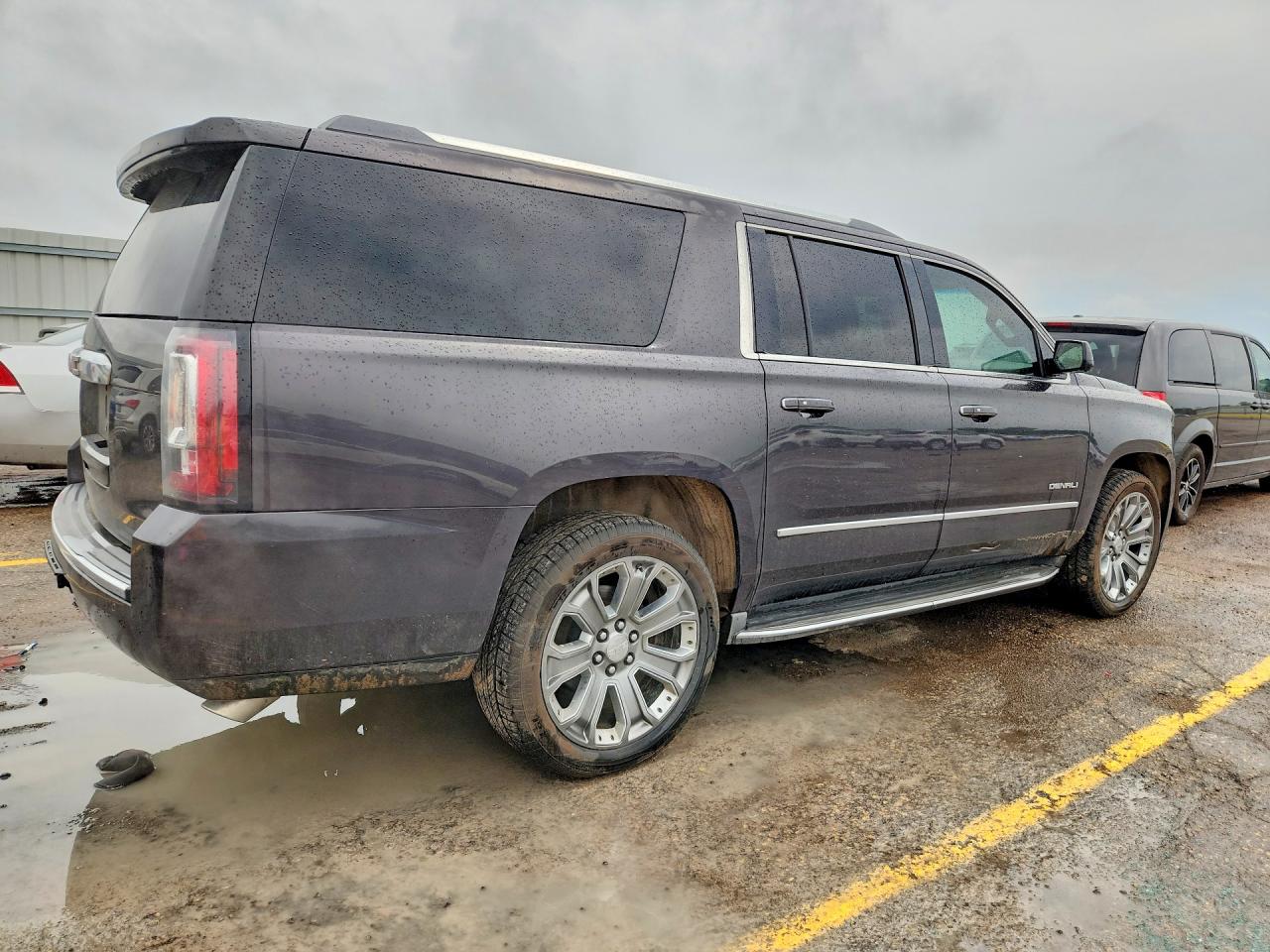 2015 GMC YUKON