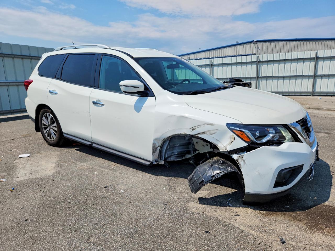 2018 NISSAN PATHFINDER